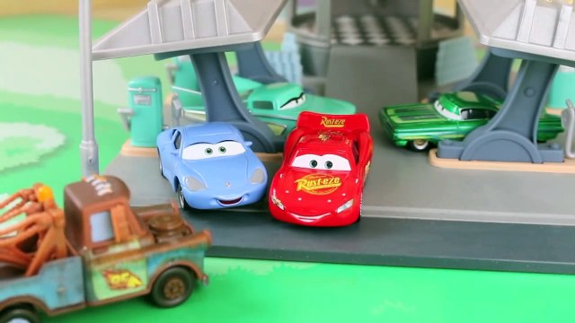 Thomas The Tank Engine Best Friends with Disney Cars Mater Tractor Tipping Play Doh Rocks off Bridge
