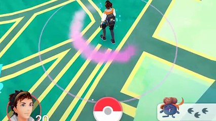 Pokemon Go Gameplay - Radar Guide, Catching GLOOM & PIKACHU!