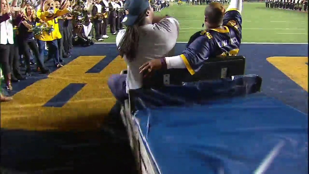 Athletic Tribune - Marshawn Lynch Re-Enacts  Cart Joyride At Cal 10 Years Later With Mom & E-40