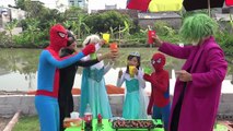 HORROR SPIDERS eating Frozen Elsa vs Spiderman Baby Pink SpiderGirl Joker Family Fun Superhero part 2