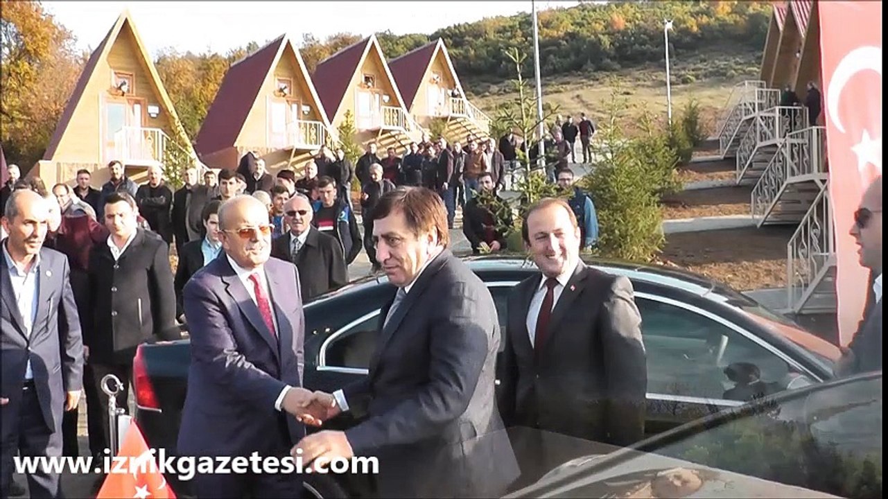 İznik Bungalov Evlerin Açılışını Bakan Müezzinoğlu Yaptı...