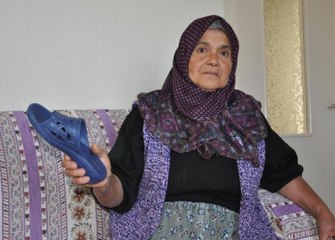 Annenin Oğluna Fırlattığı Terlik 'Silah' Sayıldı, 5 Yıl Hapsi İsteniyor