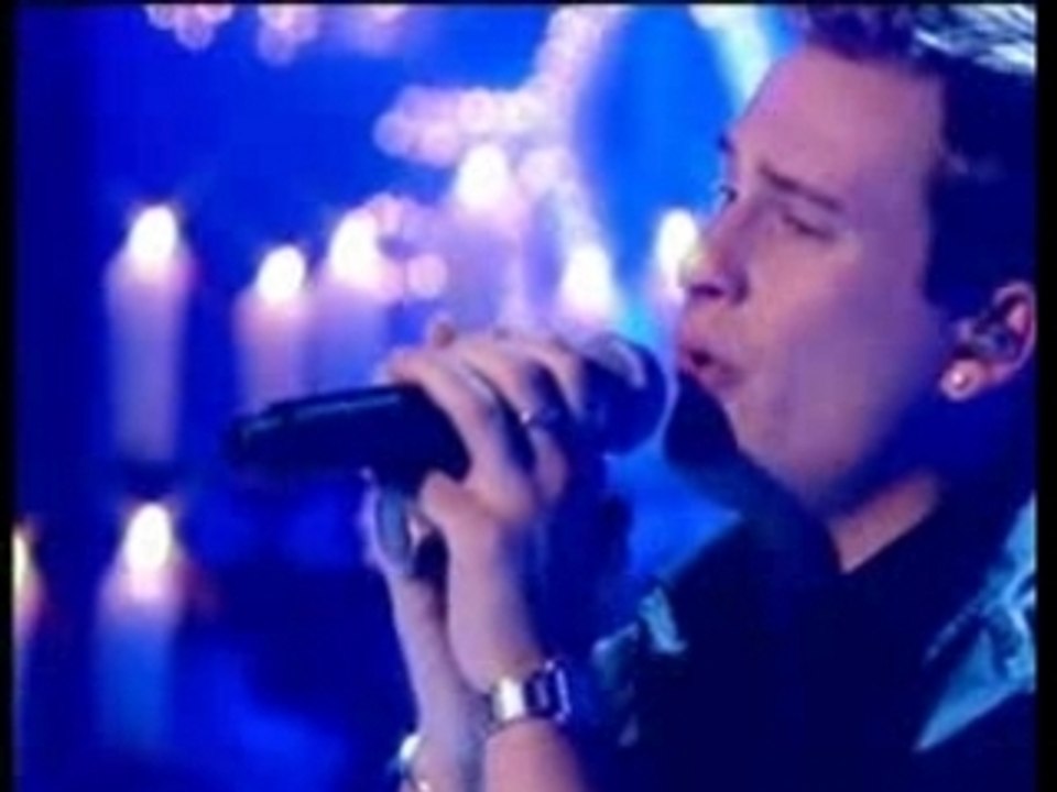LEE RYAN - WHEN A CHILD IS BORN [CHRISTMAS MANIA 17.12.05]