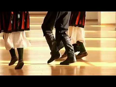 Visit Bulgaria Today - ПАЙДУШКО ХОРО in NORTH BULGARIA