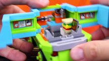 Scooby Doo Lego Mystery Machine Captures Batman Legos with Spiderman and Captain America Flash Masks part2