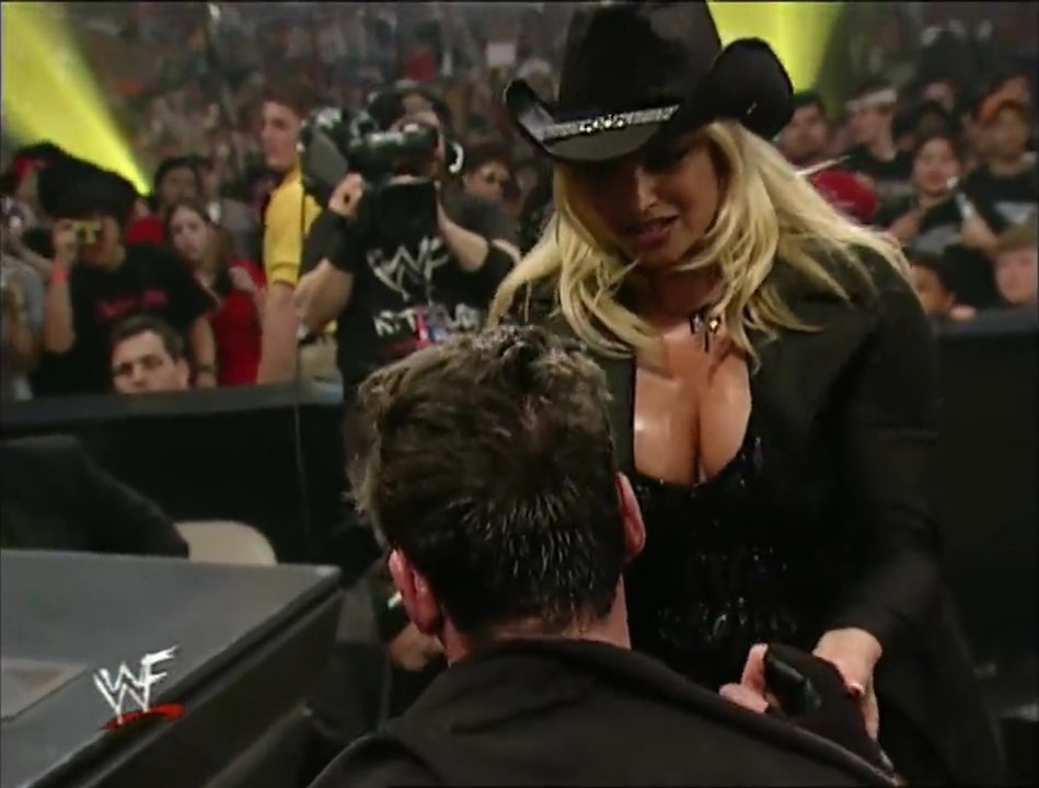 WWE Legend Trish Stratus Felt ‘Amazing’ To Barking Like A Dog Idea 2