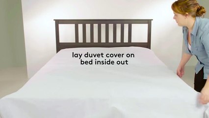 Mettre une couette dans sa housse seul et sans effort, c'est possible! Avec cette super technique!