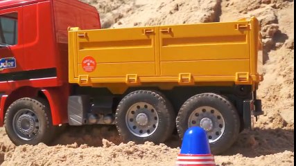 Working machines   excavator and a truck ! Videos for kids! TOYS!