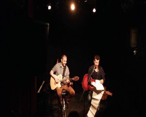 Vincent live acoustique au Chapeau Rouge