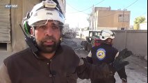 سوريا | آثار القصف الجوي على بلدة الدانا بريف إدلب، و الذي خلّف 10 ضحايا جميعهم من المدنيين