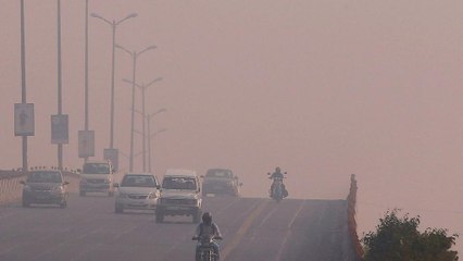 Sürgős óvintézkedéseket hoztak Új-Delhiben az elképesztő légszennyezetség miatt