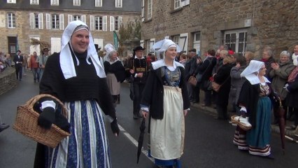 Festival des chanteurs de rue et foire St Martin 2016 Quintin