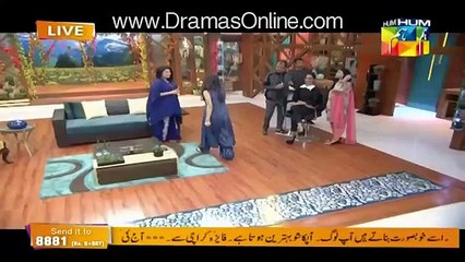 How is the Bump ?? See What Sanam Jung Replied on Ayesha Omer’s Question ??