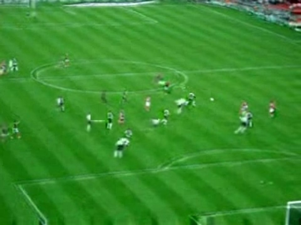 England-Germany in Wembley / 2nd german goal by Pander