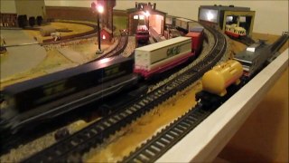 train miniature N: Isabelle et ses containers