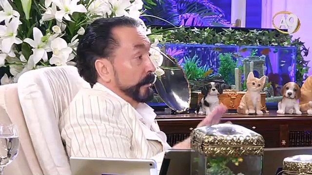 Sn. Recep Tayyip Erdoğan gibi dindar, şevkli, samimi bir insan kolay kolay çıkmaz. Onun saçının kılına dokundurtmayız