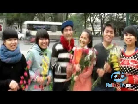 Sinh viên Học viện Báo chí Hà Nội chúc tết du học sinh xa nhà