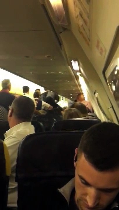 Des passagers se battent pendant un vol Bruxelles-Malte