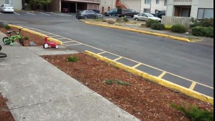 9.Жилье в бедном районе