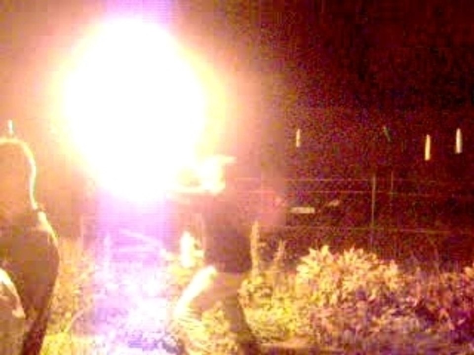 crachage feu 1ere video vendanges 2006