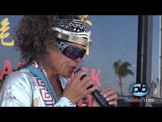 "Nữ Hoàng Bolsa" và liên khúc tân cổ giao duyên ngoài đường phố