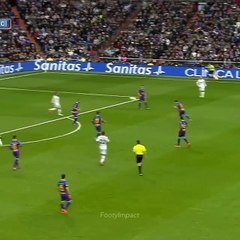 Gareth Bale incredible long shot Goal!