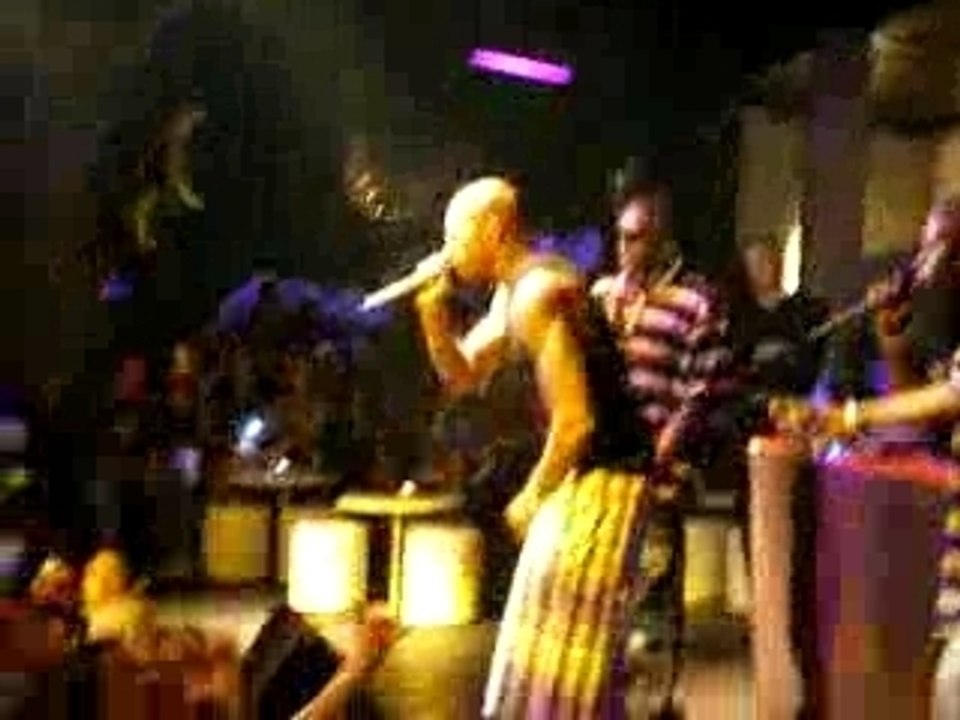 Booba remix make it rain 92i au pacha