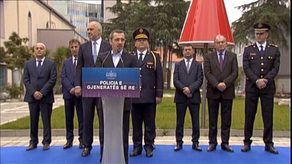 Report TV - Ja uniformat e reja,Rama:Për 10 vite,Policia jonë më e mira në BE