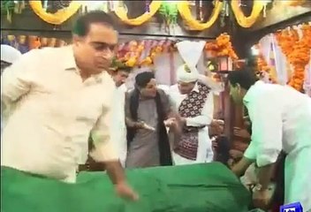 Intense Fight Between Shah Mehmood Qureshi And His Brother