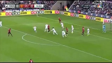 Paul Pogba marque encore un but sublime avec Manchester