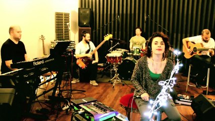 Ceylan Ertem - Odalarda Işıksızım