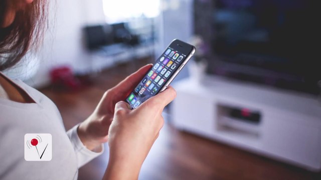 Shoppers Beware as Fake iPhone Apps Surge Before Holidays