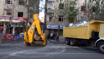 Diyarbakır-Bombalı Saldırıyla Ilgili 10 Kişi Gözaltına Alındı