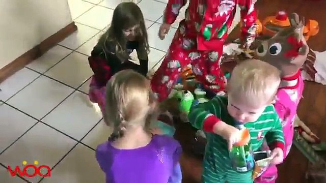 Baby And Surprise Puppy Dog Gift Amazing Moments of Dog And Baby - YouTube