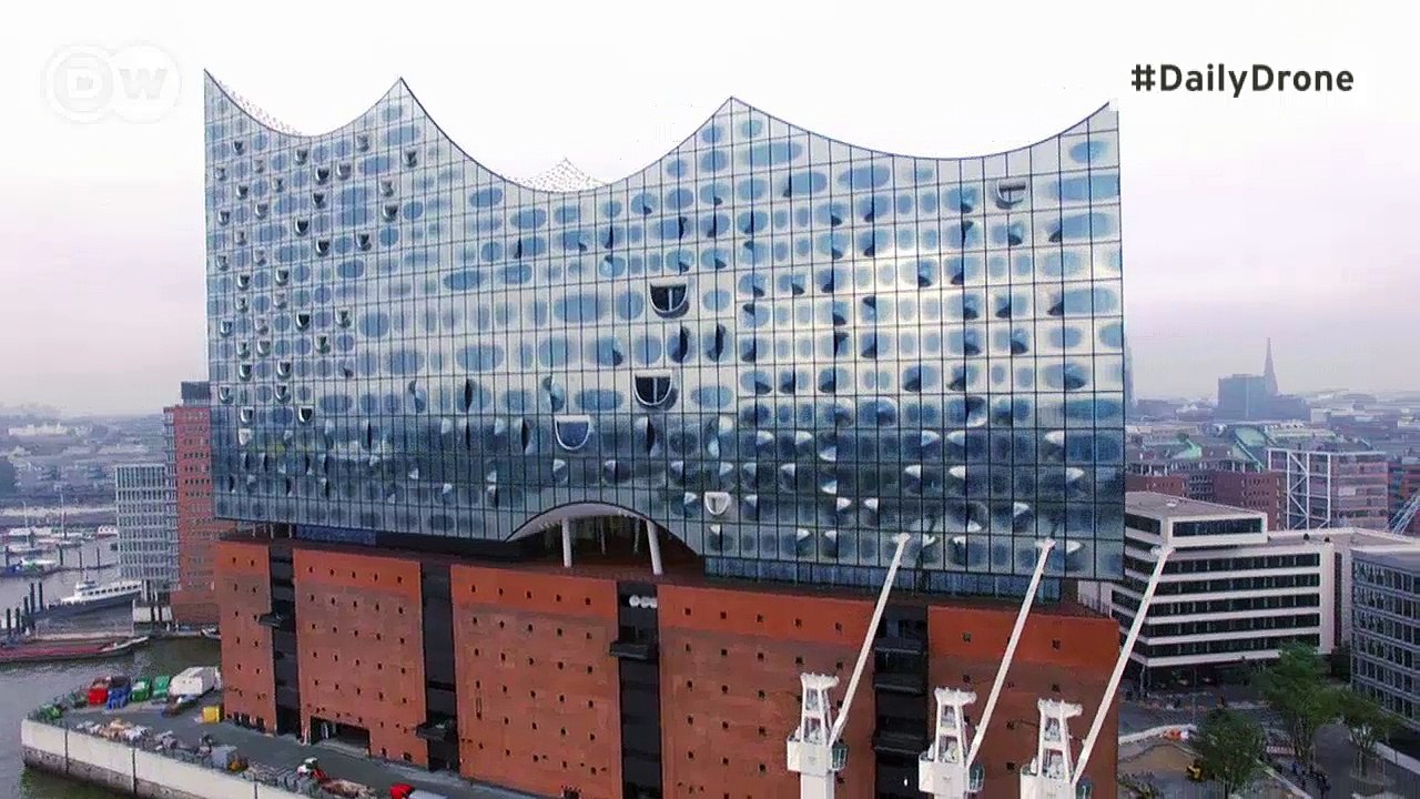 #dailydrone: elbphilharmonie