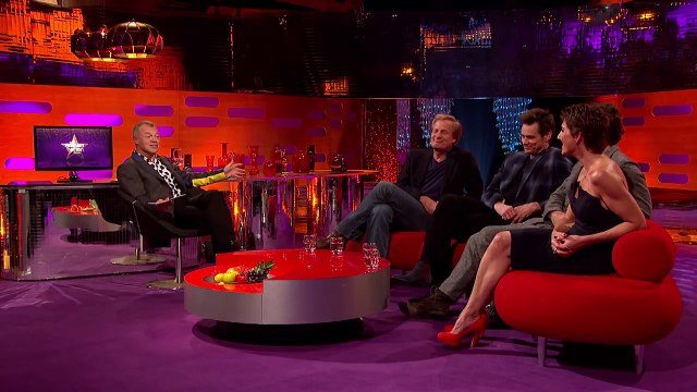 Jim Carrey & Tamsin Greig Impersonate A Pig & A Dog - The Graham Norton Show