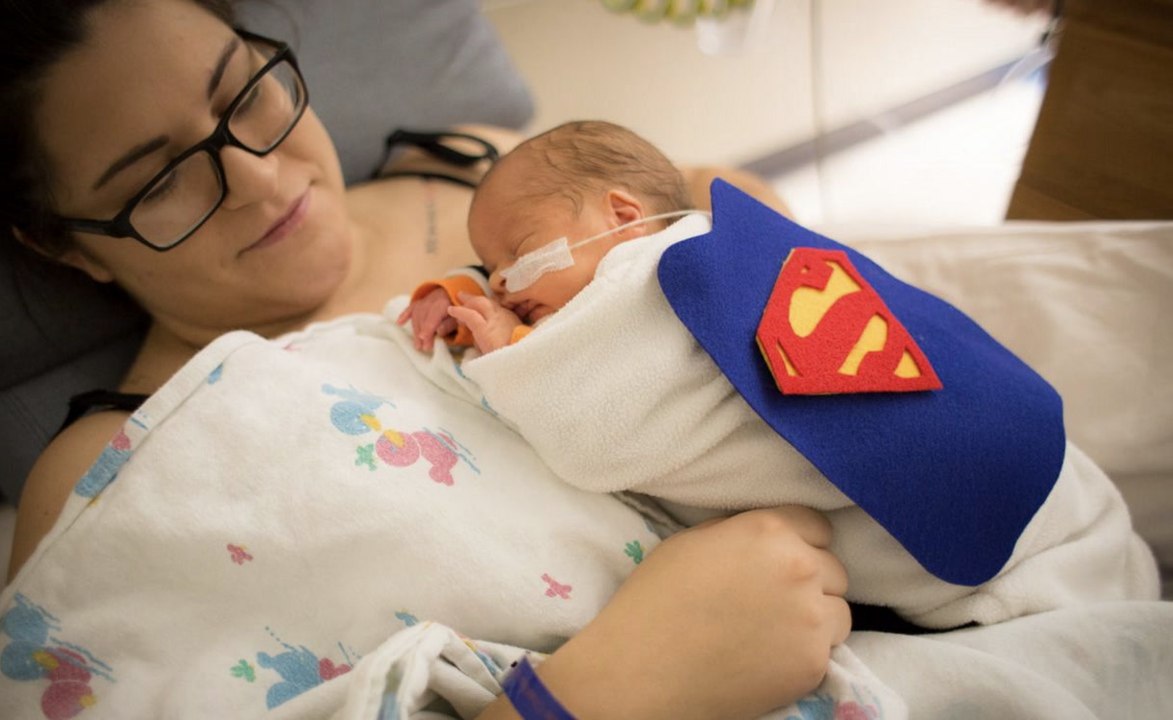 Hospital makes adorable superhero costumes for NICU babies
