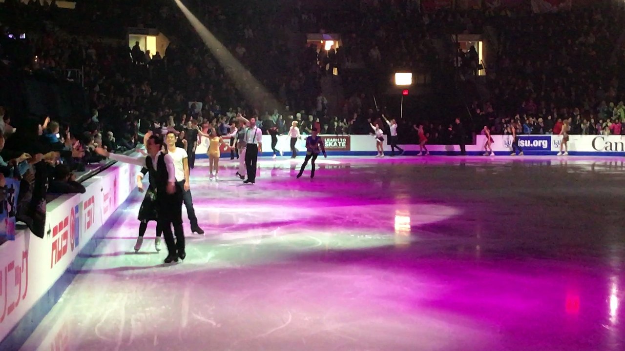2016-10-30 Skate Canada Gala - Final Lap, Yuzuru Hanyu's Pistol Pose