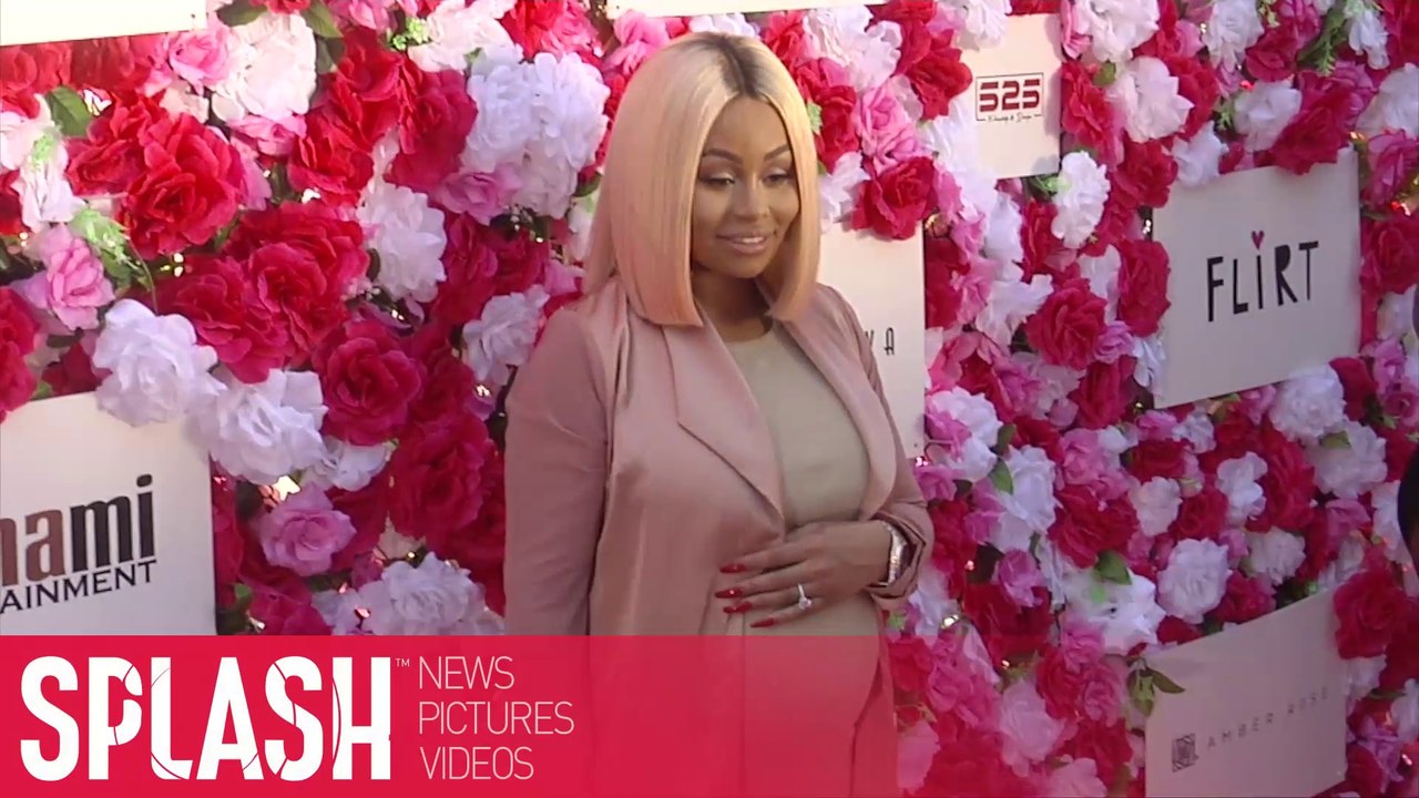 Blac Chyna Posts Self-Motivating Pre-Baby Picture to 'Snap Back' Into Shape