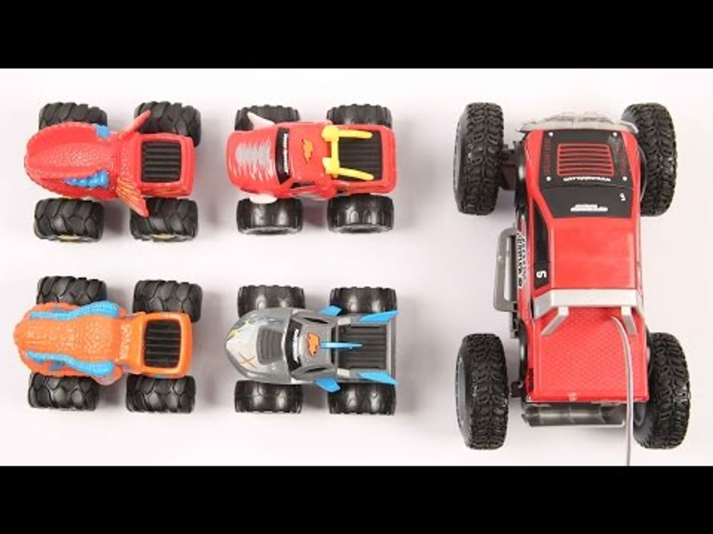 Matchbox Hitch N Haul Monster Movie Set Movie Truck \u0026 Lights on Traile –  carolinasdiecast, image size:1440x1080