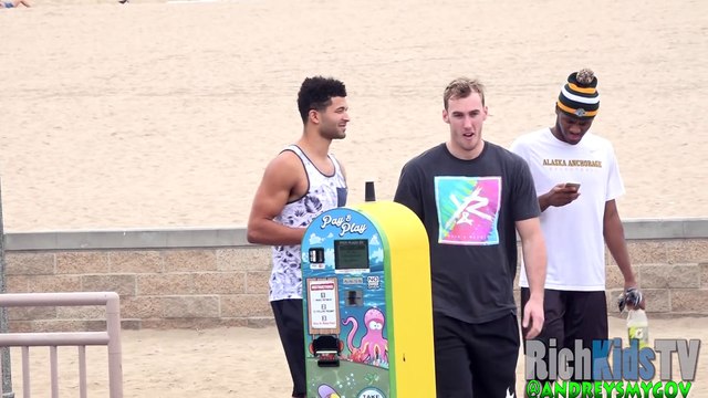 Guy Gold Digger Gets Juked PRANK!!!