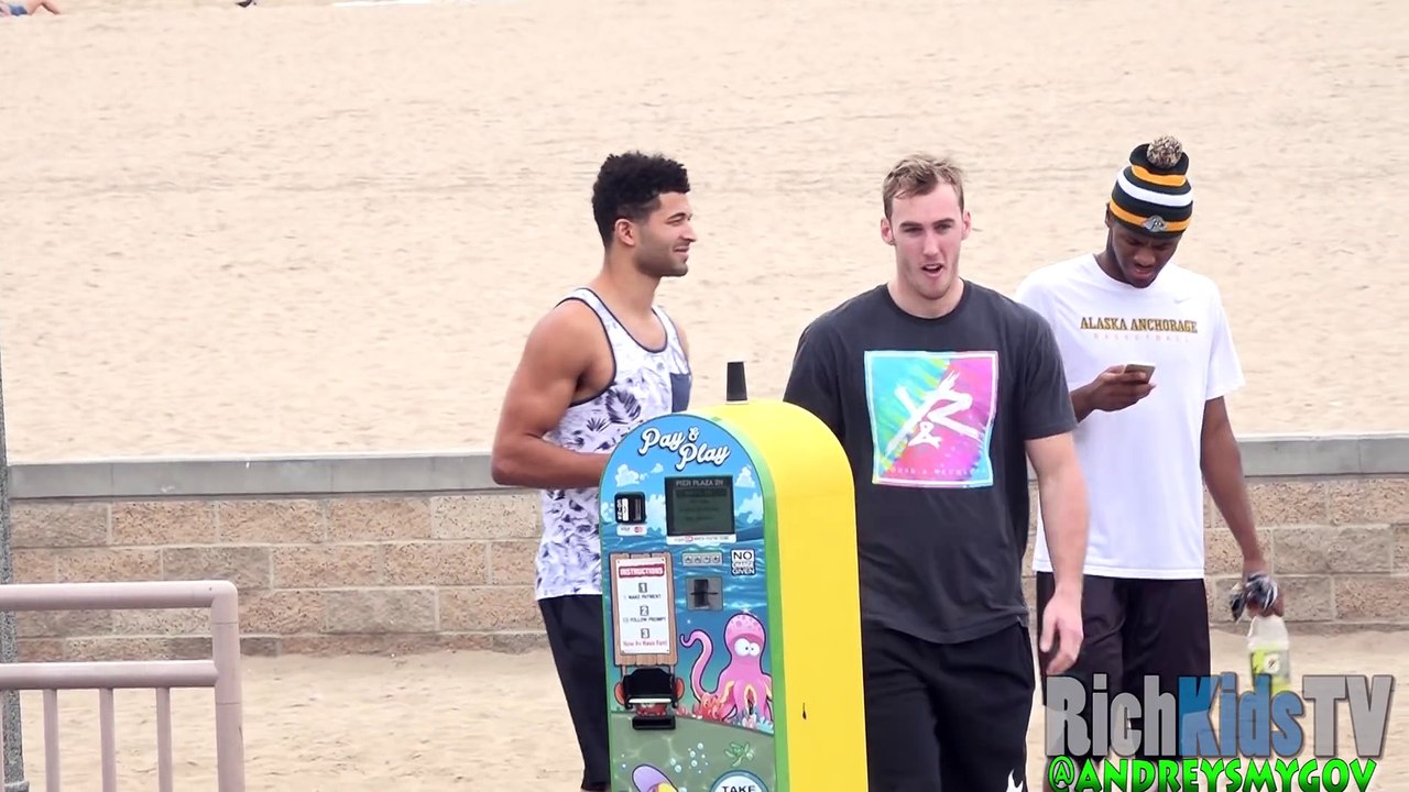 Guy Gold Digger Gets Juked PRANK!!!