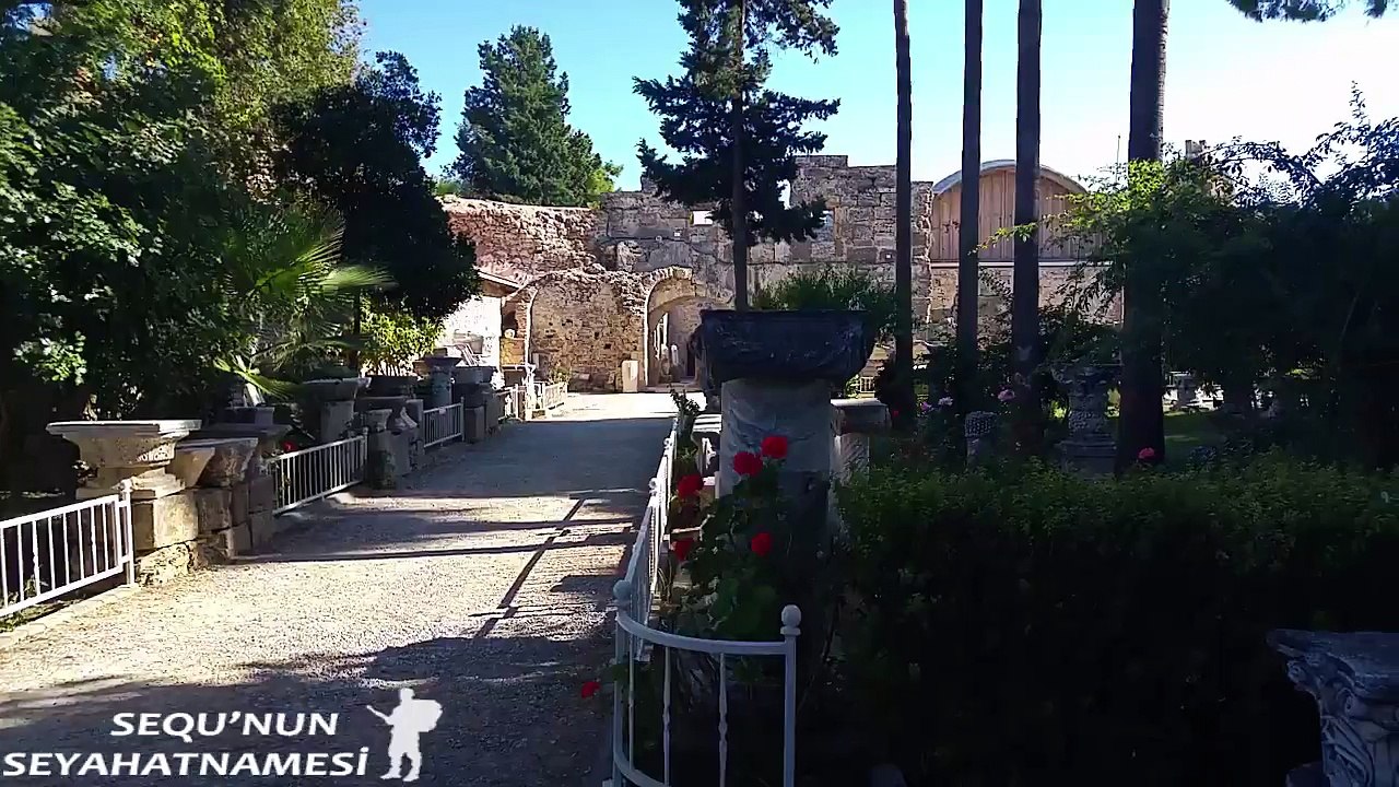 Side Gezilecek Yerler - Side Müzesi Bahçesi