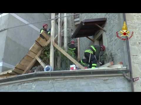 Acquasanta Terme - Puntellamento (01.11.16)