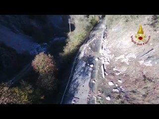 Visso (PG) - Immagini aeree frana (30.10.16)