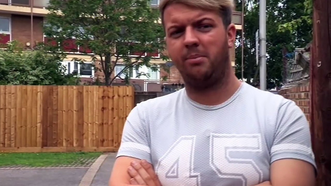 Obsessive Compulsive Cleaners - Cleaning A Toilet For The First Time In 5 Years