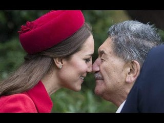 Top 14 cách chào hỏi độc đáo kì lạ trên thế giới | Việt Vivu |