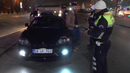 Sivas'ta Asayiş ve Trafik Uygulamaları Artırıldı