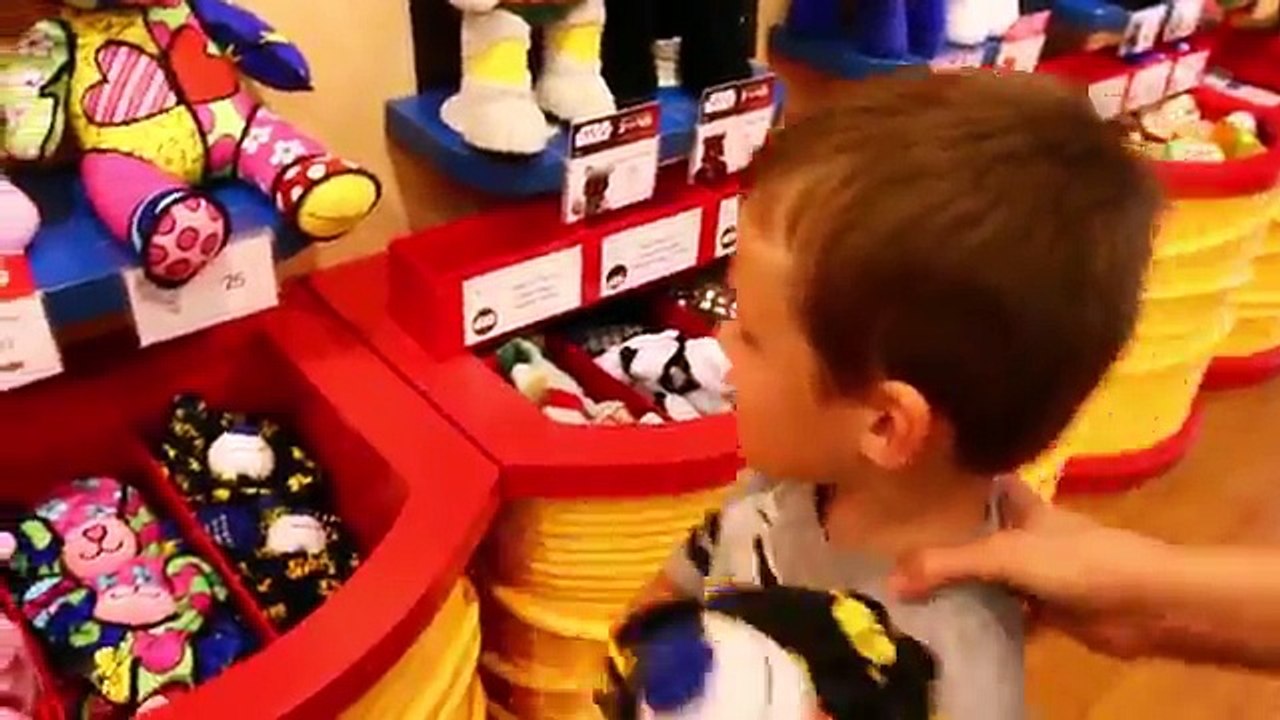 BUILD A BEAR With My #1 FAN!!! Building Bear Workshop Special Store Visit + Cute Toys DisneyCarToys
