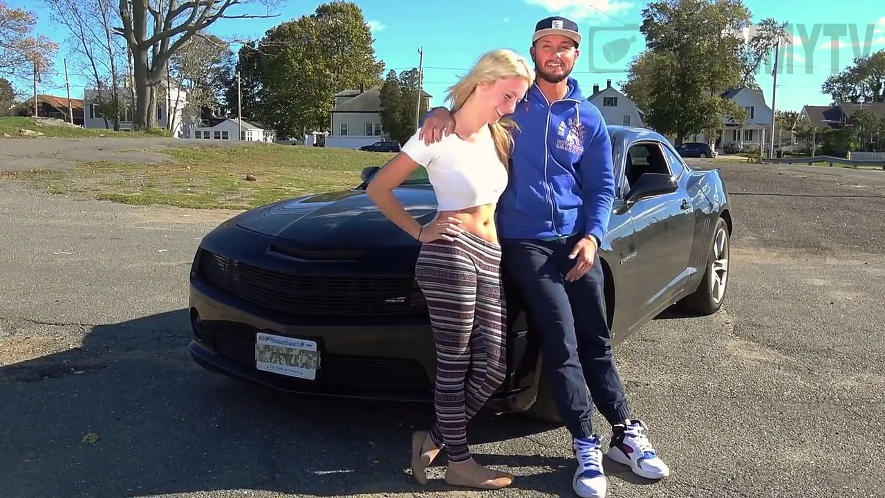 Crazy Ex Girlfriend Shows Up While On A Date!! Tinder Prank! Ex Girlfriend Gone Wild Edition!